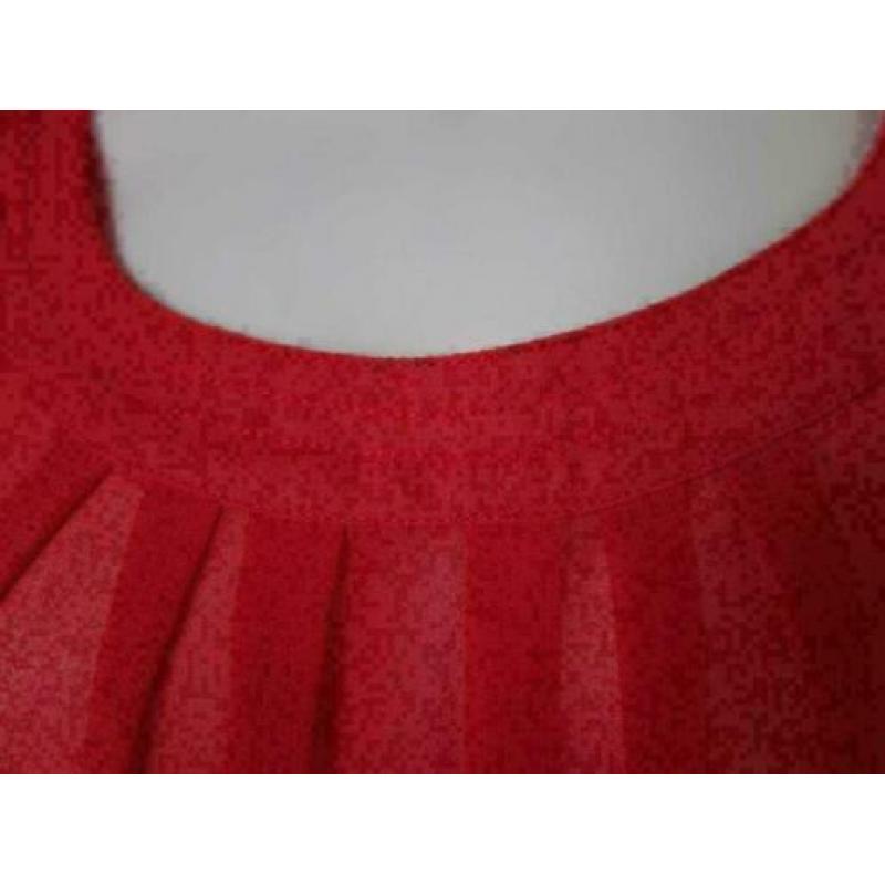 2239 Gloednieuwe steenrode top blouse ONLY; Mt=40