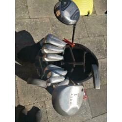 Uitgebreide golfset met nieuwe ballen!