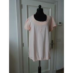 NIEUW Maat 42-44. licht Roze. Shirt/Topje, 100% katoen Het