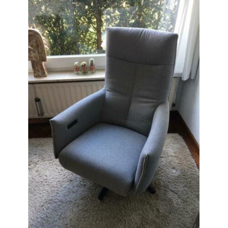 De Toekomst grijze relaxfauteuil