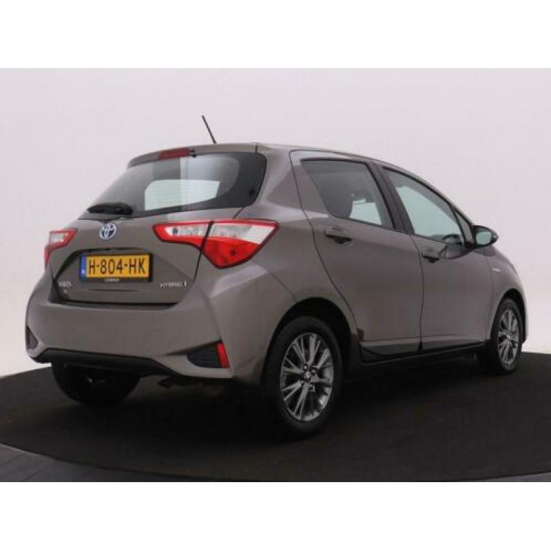 Toyota Yaris 1.5 Hybrid Dynamic | Navigatie | Cruise Control