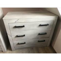 Babykamer - Doorgroeibed (incl. matras) + commode