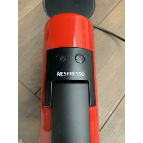 Nieuwstaat Nespresso Magimix