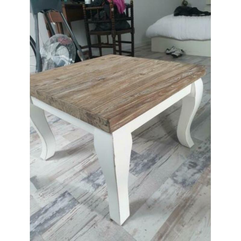 bijzettafel / salon tafel