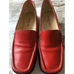 Twee paar leren dames schoenen maat 36