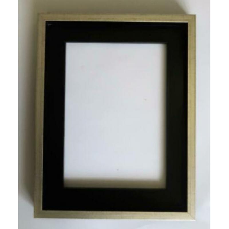 Baklijsten 18 mm zwart /zilver 40 x 50 cm Nieuwe lijsten.