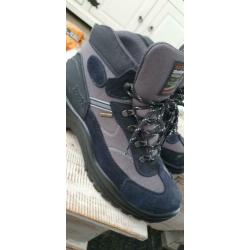 Grisport wandelschoenen maat 42.