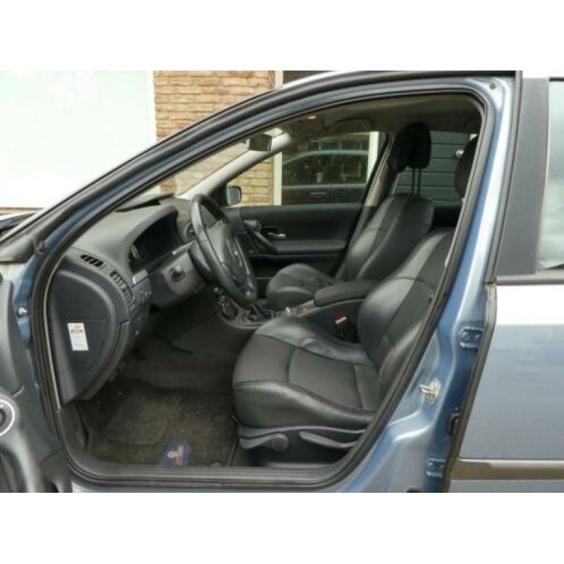 Renault Laguna 2.0-16V T Privilège Automaat / Navi / Half Le