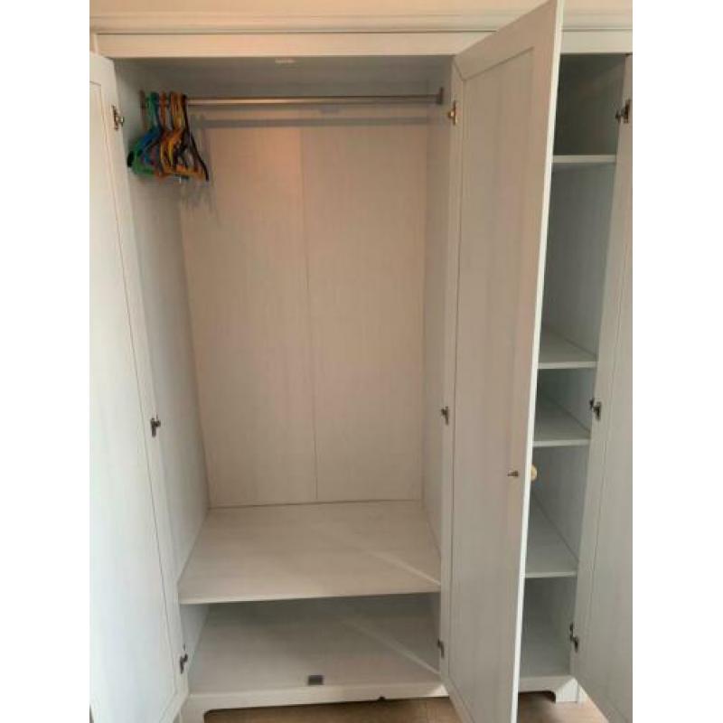 kleding kast 1.30 breed 45cm diep 2m hoog