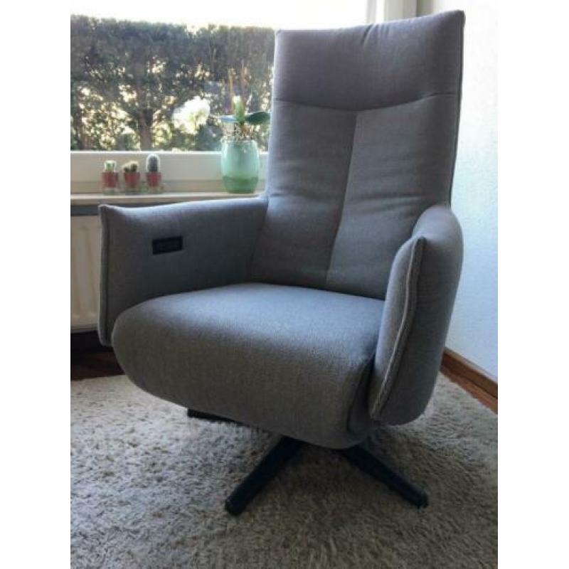 De Toekomst grijze relaxfauteuil