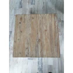 bijzettafel / salon tafel