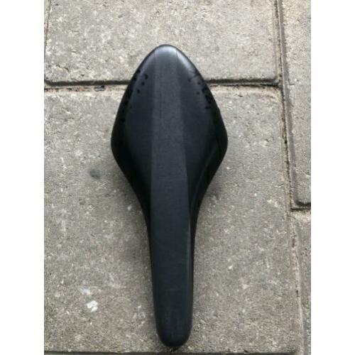 Fizik - Arione Manganese R7 fiets zadel ZGAN