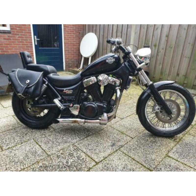 Suzuki intruder 1400