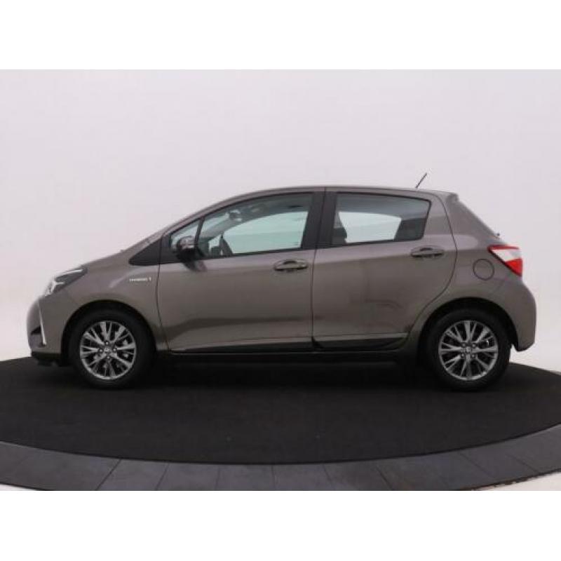 Toyota Yaris 1.5 Hybrid Dynamic | Navigatie | Cruise Control