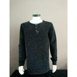 Scotch and Soda trui met knopen extra lang. Zwart Wit. L.