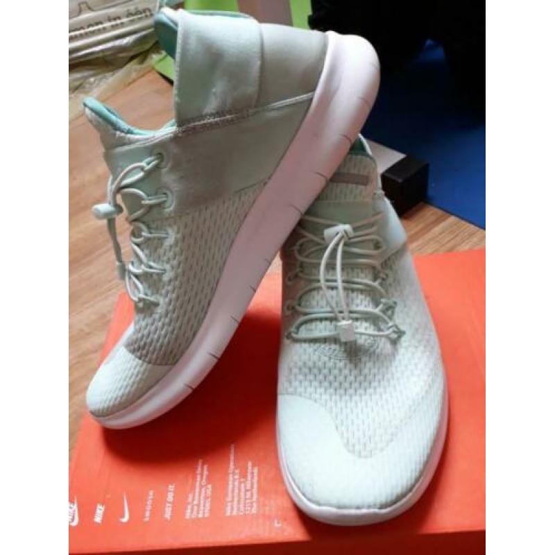 Nike FREE Run schoenen maat  42