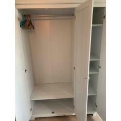 kleding kast 1.30 breed 45cm diep 2m hoog