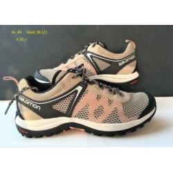 Nr. 84 / Maat 38,2/3 / WANDELSCHOENEN / 67 % korting