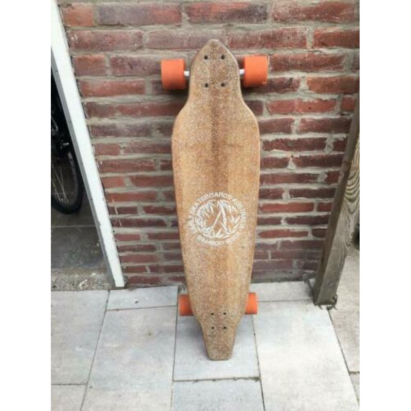 Skateboard, longboard Australie