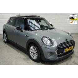 Mini Mini 1.5 Cooper D Automaat Panoramadak