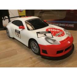Mooie radiografische Auto 1:10. ( 50 cm )
