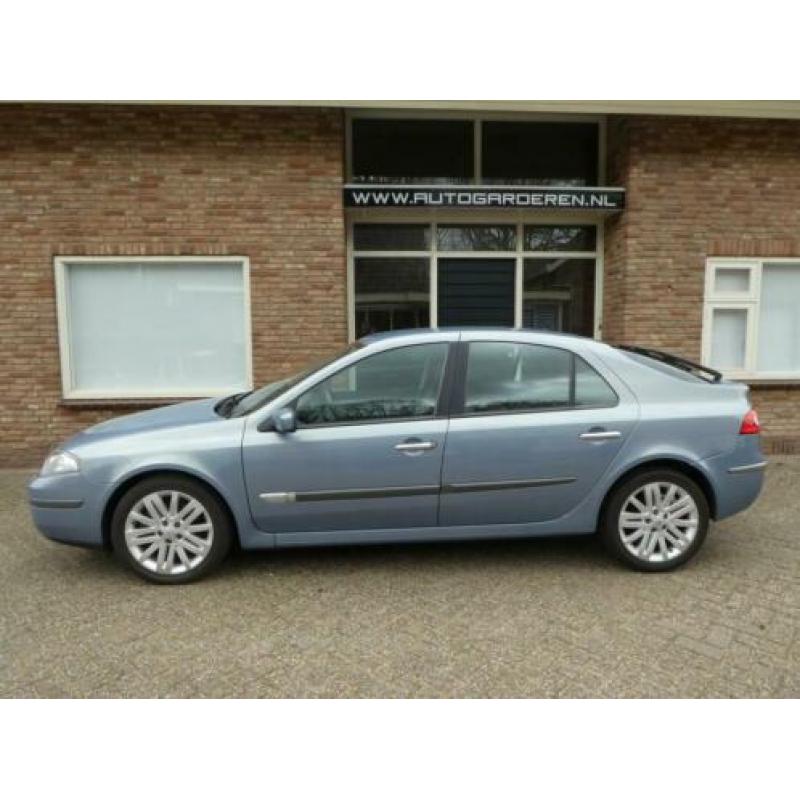 Renault Laguna 2.0-16V T Privilège Automaat / Navi / Half Le