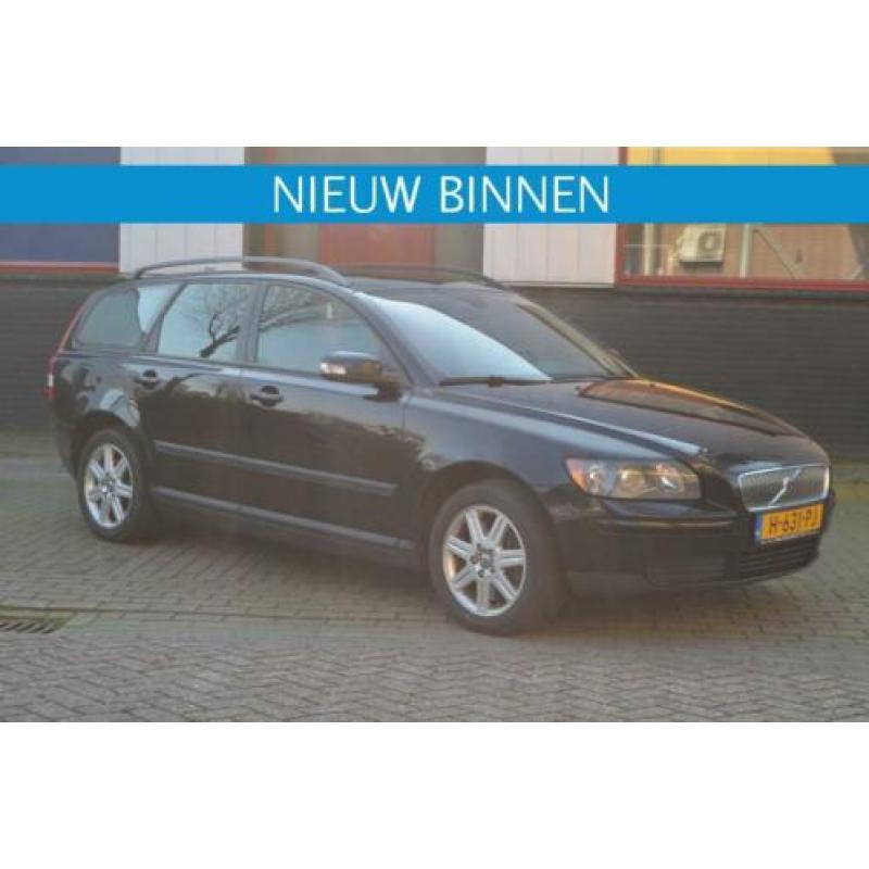 Volvo V50 T5 AWD Momentum clima, trekhaak, goed rijdend, bak