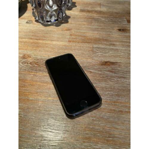 Te koop iPhone SE 16GB voor maar 50,-