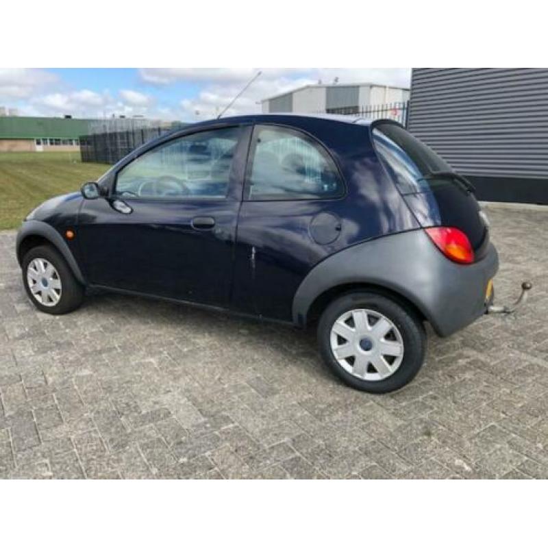 Ford KA 1.3 I 44KW 2005 Blauw