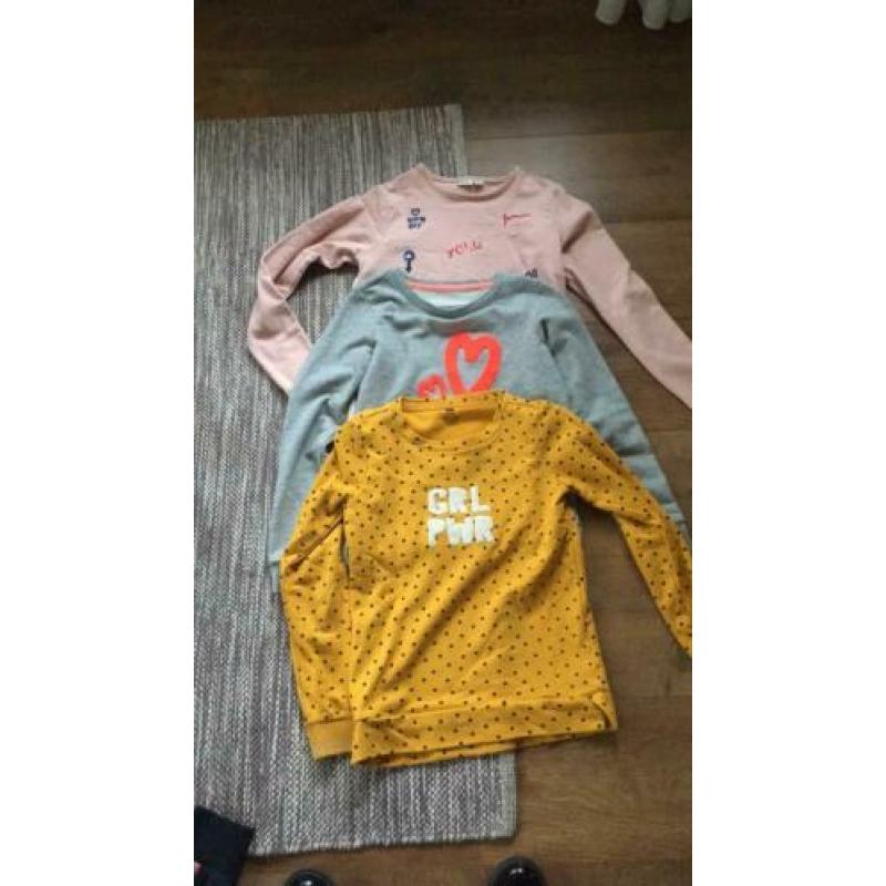 3 kindertruien maat 146/152