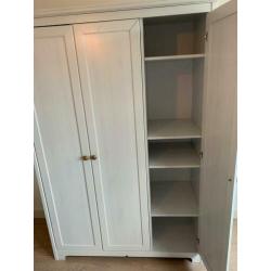 kleding kast 1.30 breed 45cm diep 2m hoog