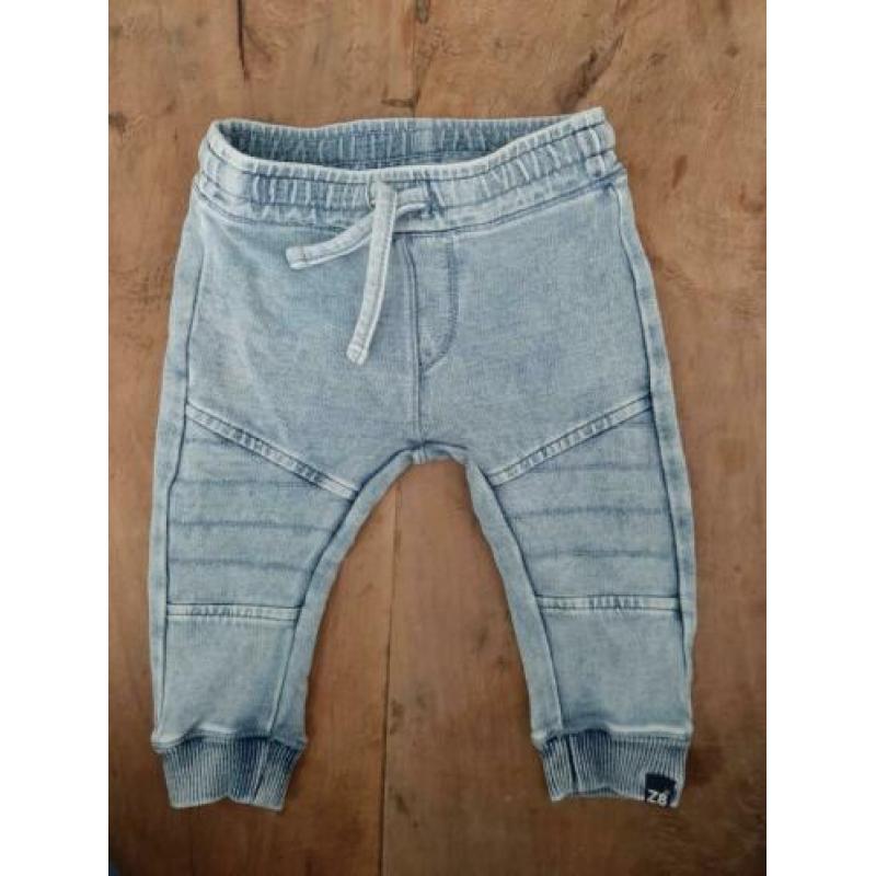 Z8 spijkerbroekje joggingstof MT 62 zgan
