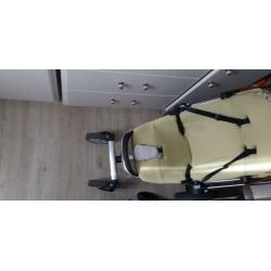 Te koop kinderwagen reiswieg en zitting + regenhoes