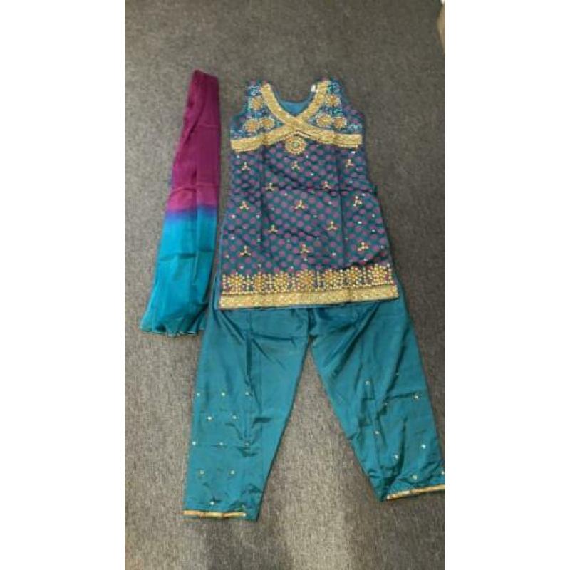 Salwaar kameez s