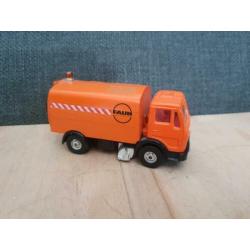Corgi toys Mercedes faun