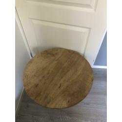 Stoere ronde salontafel / wit / bowl salontafel idee