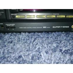 Te koop nette radio tuner van Aiwa met afstandsbediening
