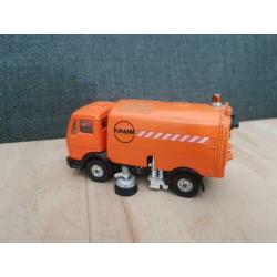 Corgi toys Mercedes faun