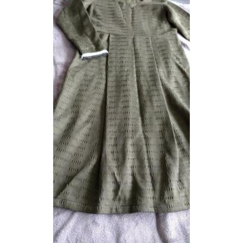 Vintage jurk met kant aan mouw 38/40