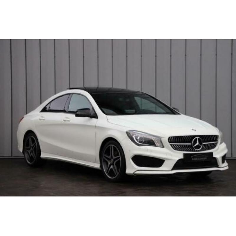 Mercedes-Benz CLA-Klasse 180 Aut7 AMG-Pakket Night-Pakket Na