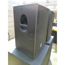 2x HK PR:O 12 speakers.