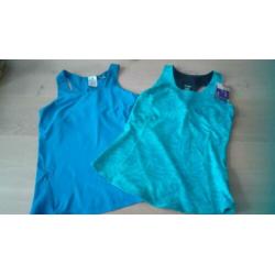Twee nieuwe sport shirts dames Reebok mt M Adidas mt 42