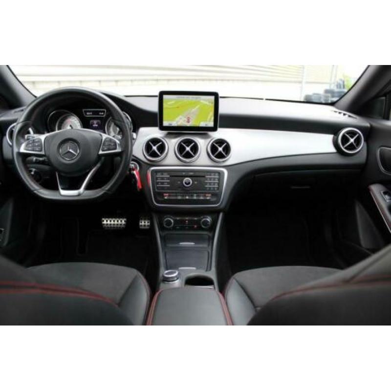 Mercedes-Benz CLA-Klasse 180 Aut7 AMG-Pakket Night-Pakket Na