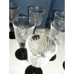 antieke borrel-likeur glaasjes