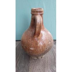 bodemvondst duitse kruik steengoed baardman restuareerd 18cm