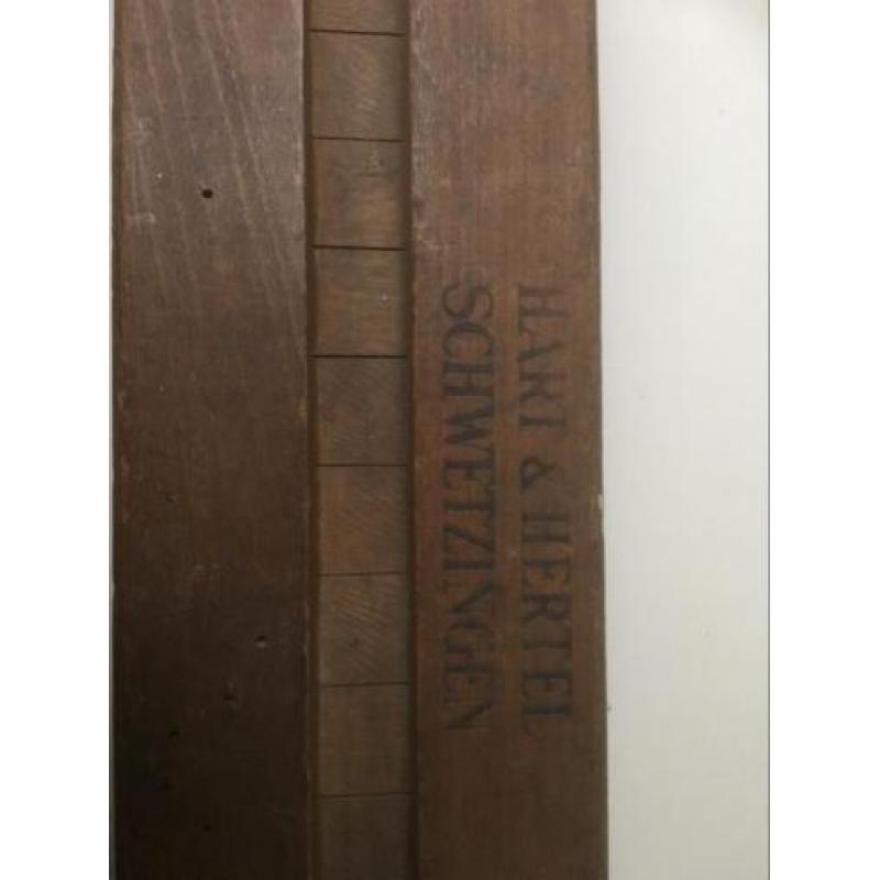 Antieke sigarenplank