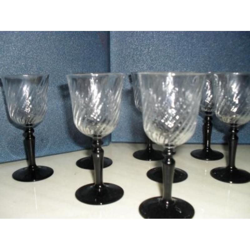 antieke borrel-likeur glaasjes