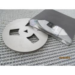 2 Philips Alluminium kleurige spoelen met en zonder band.