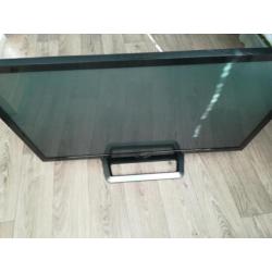 LG 42PM4700 - 3D Plasma TV - 42 inch - Internet TV