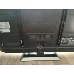 LG 42PM4700 - 3D Plasma TV - 42 inch - Internet TV